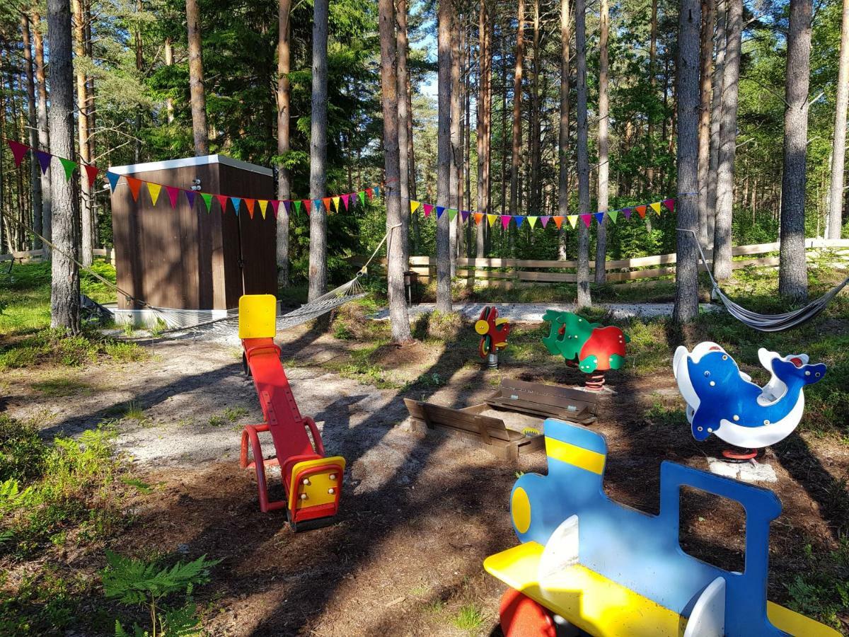 Villa Ceribu Liedags à Mērsrags Extérieur photo